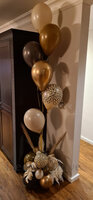A touch of brown helium ballonnentros