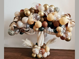 Bruintinten Geldboom met Bloemen en Pampusgras Ballondecoratie