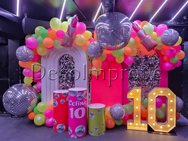 Neon Birthday "10" Setting Medium