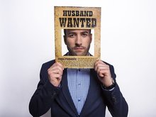 Husband Wanted &amp; Wife Wanted Foto Props Borden