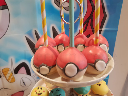 Cakepops Pokeball