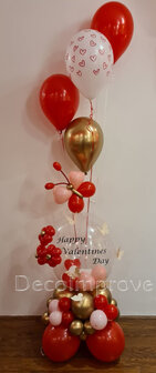 &#039;Happy Valentinesday&#039; Verrassing met Bloemen en Vlinders Bubble Ballondecoratie