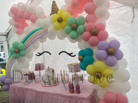 Ballonnenboog Pastel Eenhoorn met Ogen