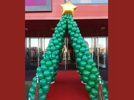 Kerstboom Tunnel Ballonnenboog