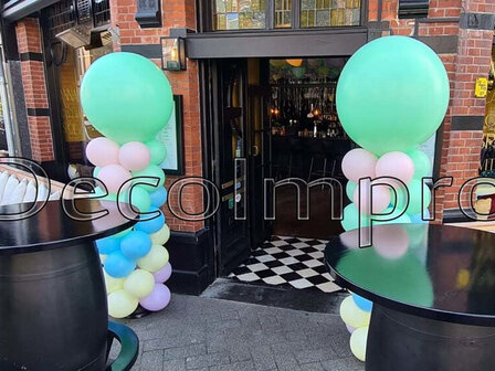 Ballonnenpilaar Standaard Pastelkleuren Pijlpatroon