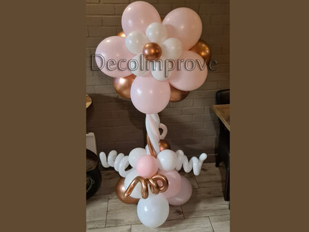 Ballonnenpilaar Roze, Wit, Chroom Rosegold Bloem en Krullen