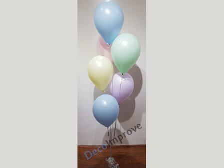 Trosje met 6 Heliumballonnen Boeket en Folie Ballon Gewicht in ieder Gewenste Standaard Kleur 