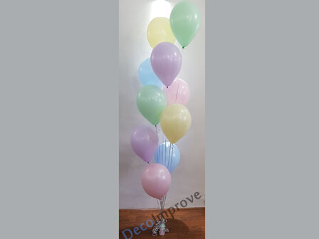 Trosje met 10 Heliumballonnen Boeket en Folie Ballongewicht in Iedere Gewenste Standaard Kleur