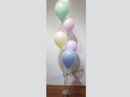 Trosje met 5 Heliumballonnen Boeket en Folie Ballon Gewicht in iedere gewenste Standaard Kleur