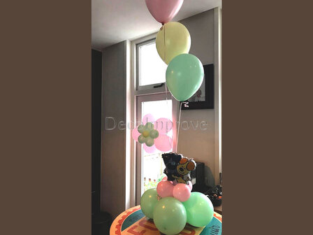 Woezel en Pip Pastel Tafeltros Helium Ballonnenboeket