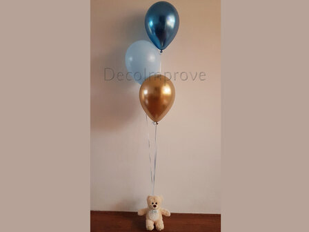 Kleine Teddybeer met 3 Heliumballonnen Boeket