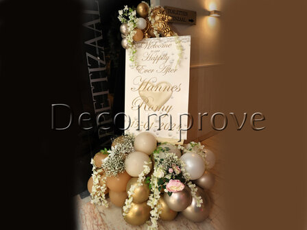 Pearly Wedding met Bloemen Welkomstbord 60x90cm