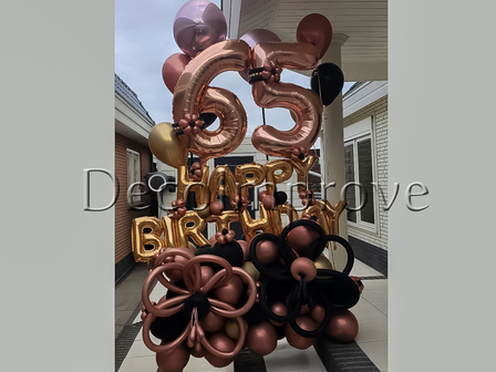 Zwart Rosegold 'Happy Birthday 65' Ultra Deluxe Collage Ballonnenpilaar - Luxe verjaardagsdecoratie met chroom accenten