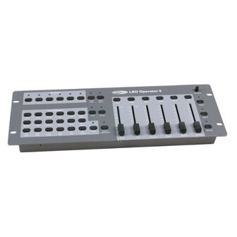 Showtec LED Operator 6 Fixtures met 6 kanalen RGBWA-UV licht sturing tafel