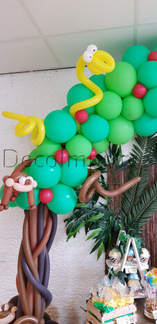 Ballonnenboog Jungleboom met Giraffe en Jungledieren