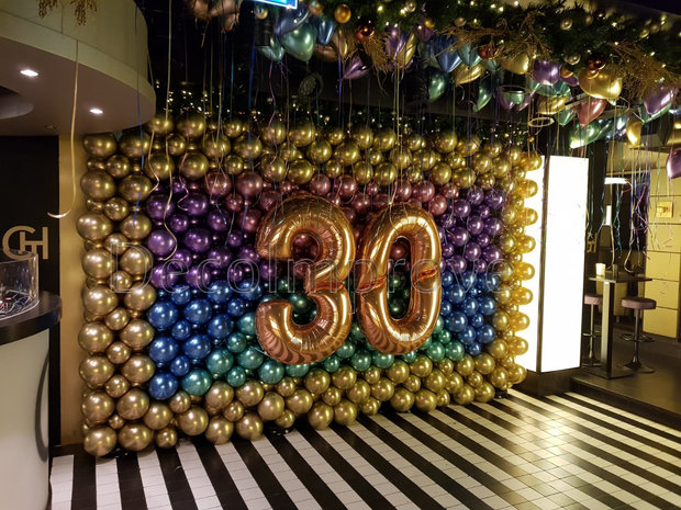 Chroom Tunneleffect '30' met Gouden Omlijsting Ballonnenwand 280x500cm