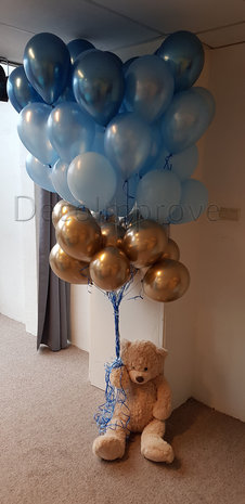 Teddybeer Groot met Chroom Blauw, Chroom Goud en Pastel Blauw Helium Tros Ballonnenboeket
