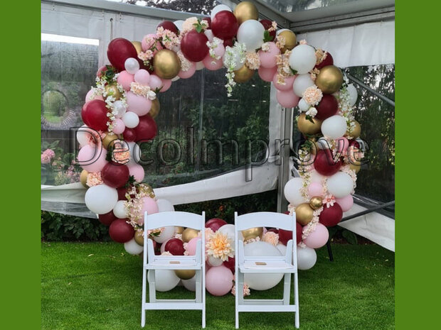 Roze, Maroon en Wit Organic met Bloemen Cirkel Ballonnenboog
