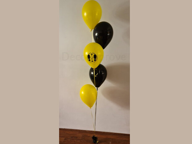 Houdt Afstand helium ballonnentros met 5 ballonnen