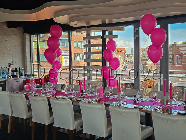 Tafelsetting Medium Roze &ndash; Vrolijke &amp; Stijlvolle Roze Tafeldecoratie
