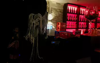 Haunted Dinner — Halloween diner met scare-actors en horrorsdecor voor bedrijfsfeesten