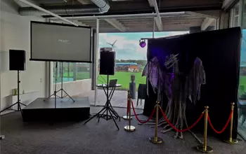Halloween bedrijfsevent en horrorproductie voor personeelsfeest en productlancering