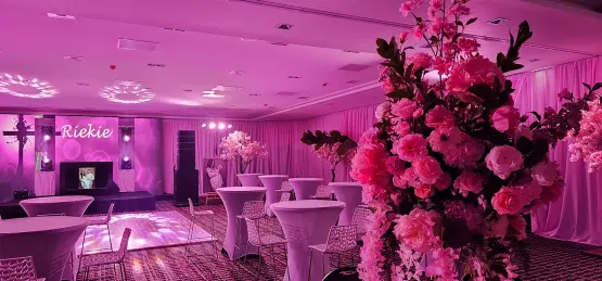 Totaalbeeld zaal doopfeest