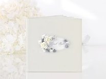 Fairytale Garden Creme met Helder Blauwe en Creme Witte Bloemaccenten Gastenboek