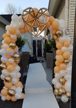 Ballonnenboog Peach, wit, chroom goud Organic Geomatrisch