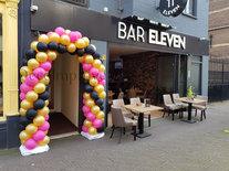 Ballonnenboog Standaard met Pijlpatroon Enkeldeurs Clusters van 4