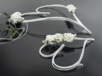 Rotan Harten met Creme Bloemen Auto Versiering 2st