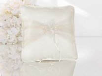 Creme met Vlinderaccent Ringen Kussentje