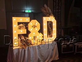 Lichtletters Hout 'F&D' set van 3 Verhuur