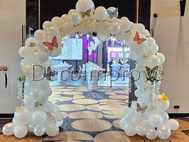 Ballonnenboog Organic Dubbeldeurs Wit met Vlinders en Bloemen