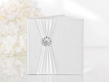 Wit met Zilveren Rozet Decoratie Gastenboek