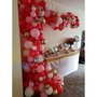 Organic Valentine Driekwart Ballonnenboog met Bloemen